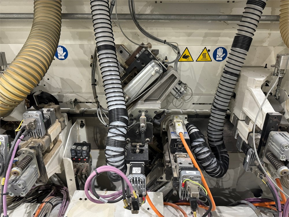 SCMI “Olimpic K 560HP-ERT” Automatic Edgebander, Pre-Mill, Corner Round (2017) - Image 17