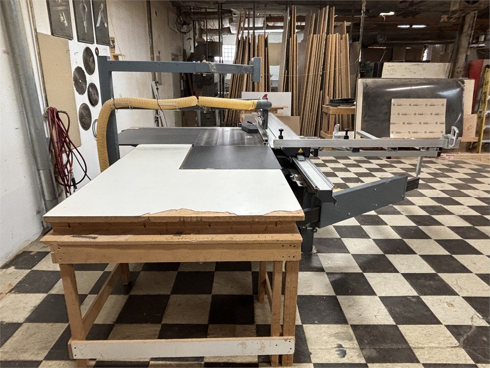 Altendorf “WA8” Sliding Table Saw - Image 7