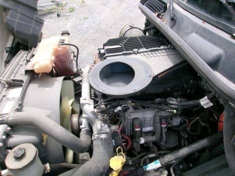 International “LT625” Sleeper Cab (2022) - Image 18