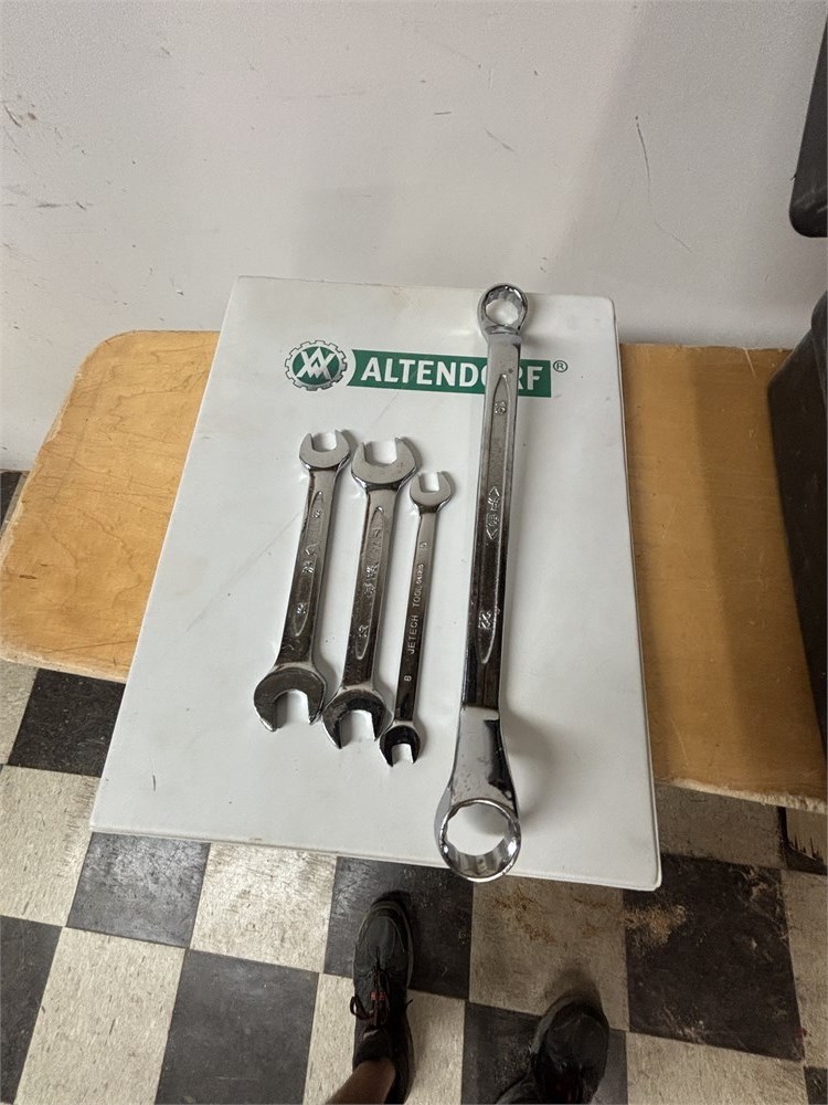 Altendorf “WA8” Sliding Table Saw - Image 28