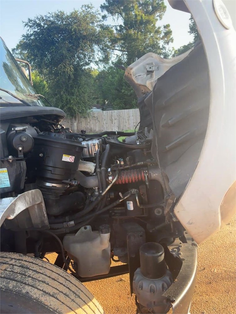 Freightliner “M2” Box Truck - Image 44