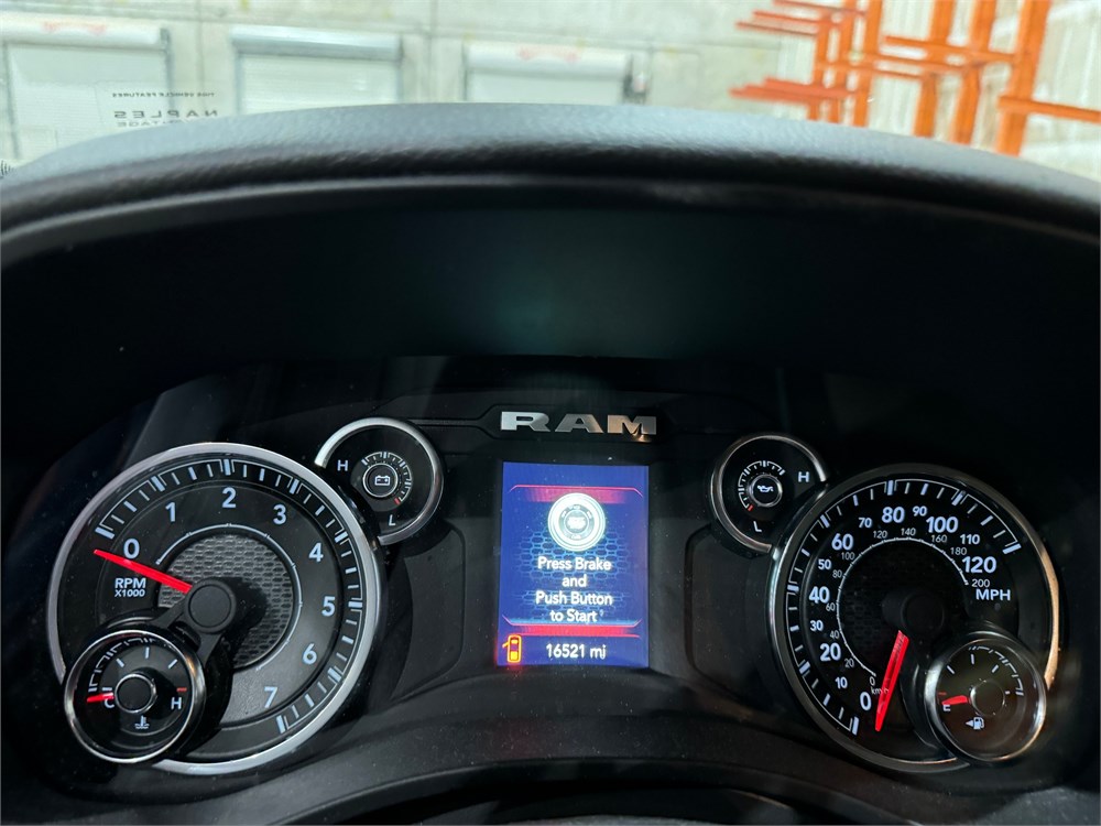 2024 RAM Truck 1500 Big Horn Crew Cab - Image 16