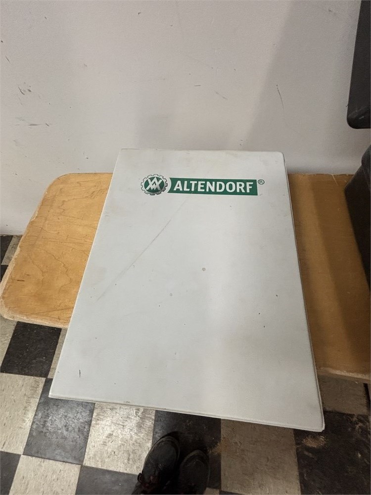 Altendorf “WA8” Sliding Table Saw - Image 31