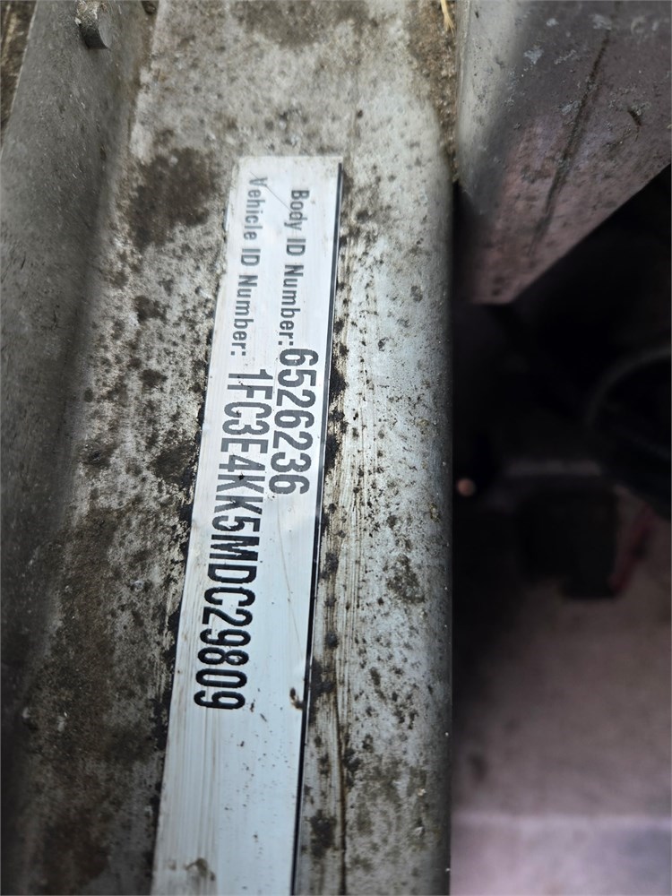 Ford E450 Step Van (2021) - Image 7