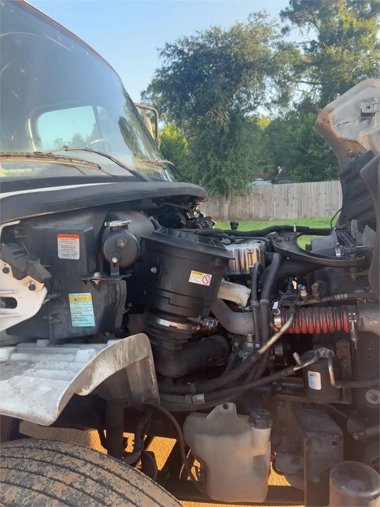 Freightliner “M2” Box Truck - Image 42