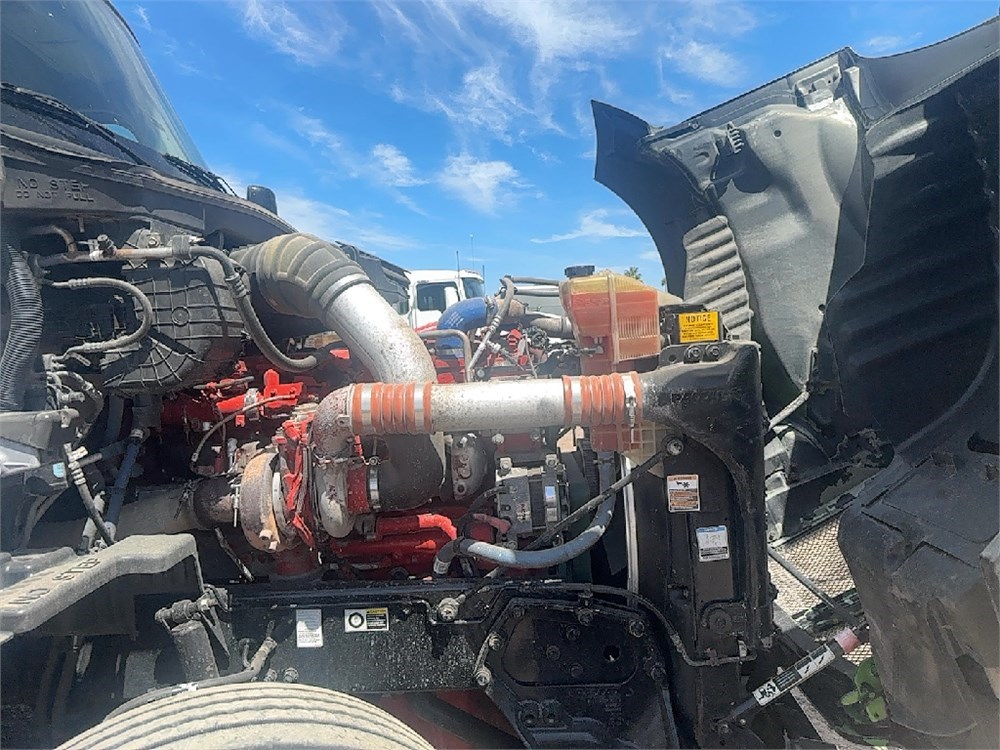 Kenworth “T680” Sleeper (2017) - Image 23