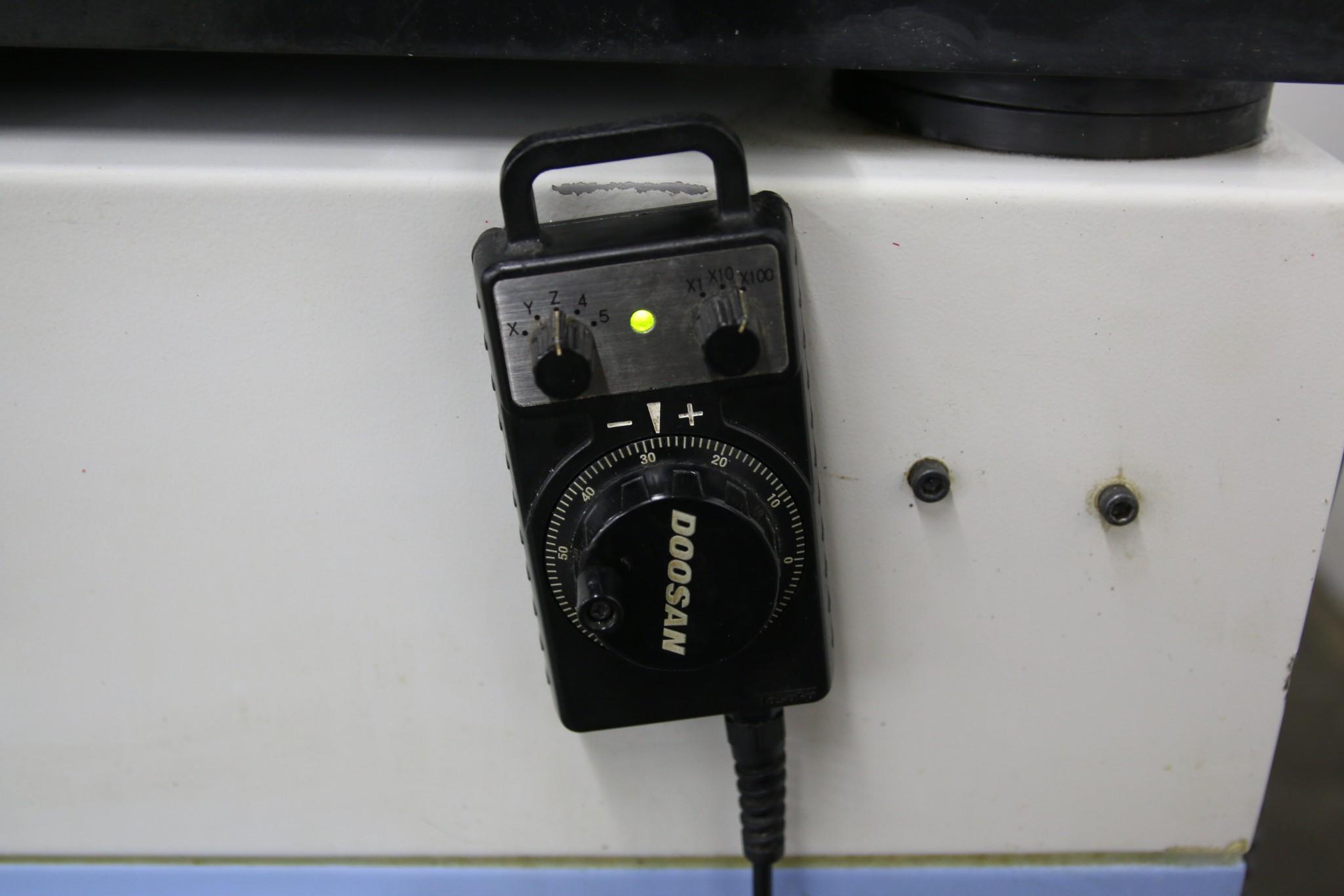 2012 DOOSAN DT 360D 40 TAPER CNC DUAL PALLET DRILL AND TAP, WITH 8 KURT VISES - Image 22