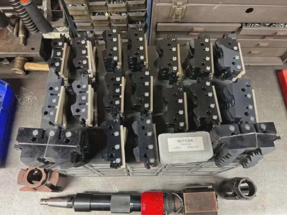 Rottler H85AX Vertical Honing Machine - Image 8