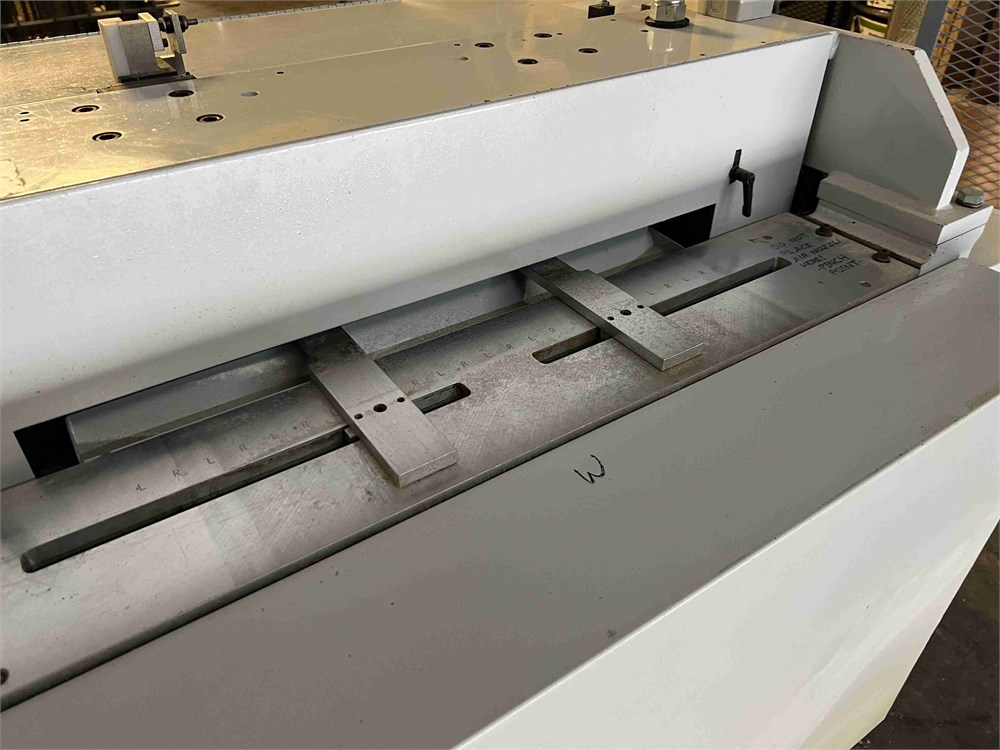 Dodds “SE-25CNC-PS” CNC Dovetail Machine - Image 5