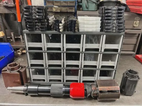 Rottler H85AX Vertical Honing Machine - Image 9