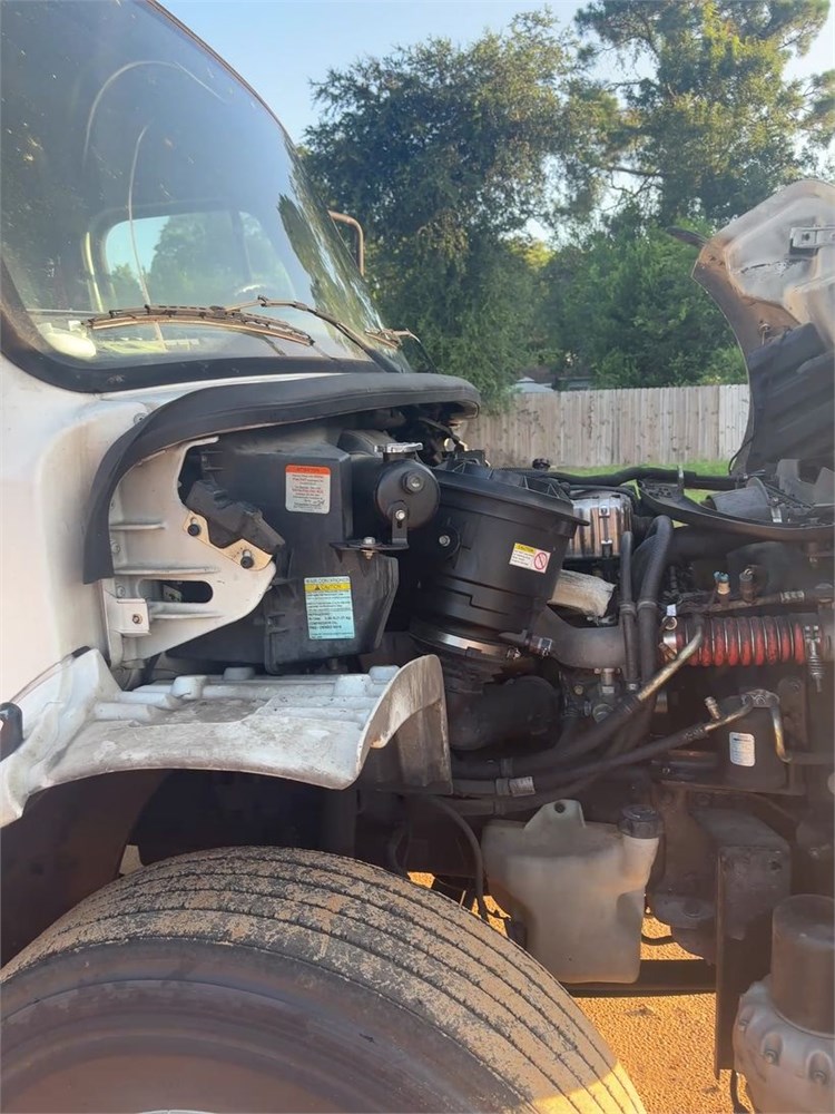 Freightliner “M2” Box Truck - Image 43