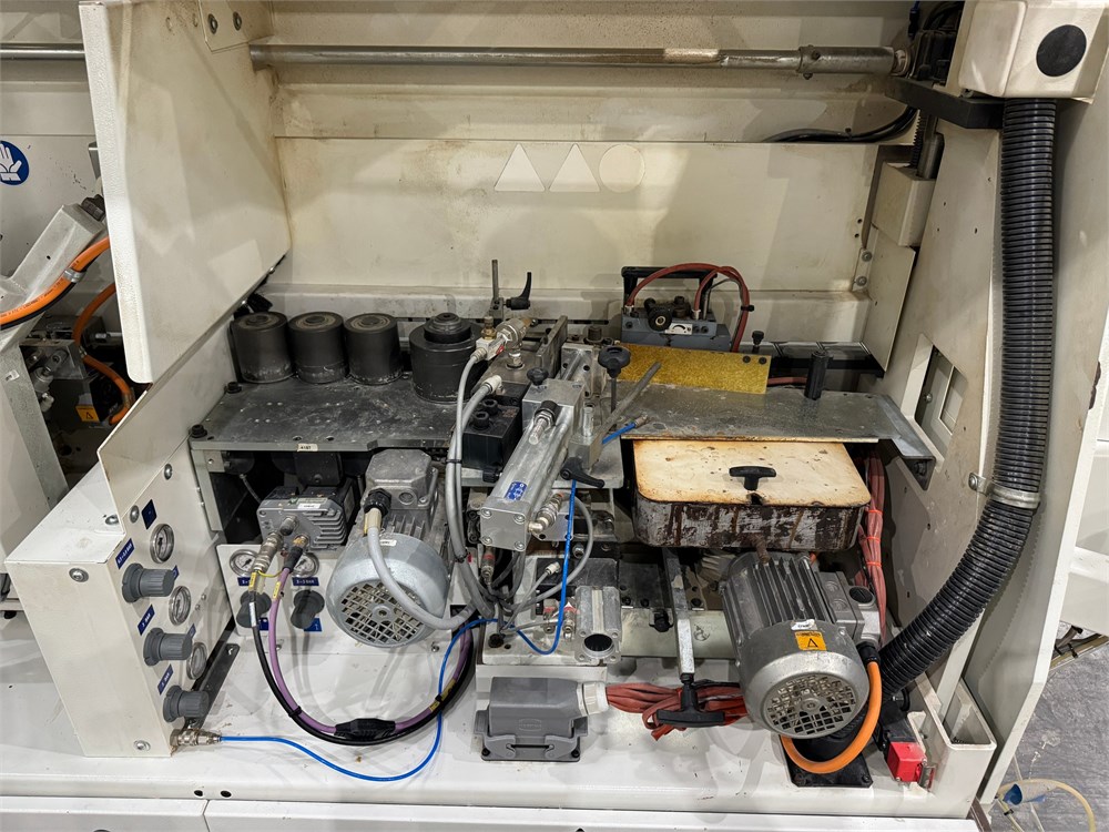 SCMI “Olimpic K 560HP-ERT” Automatic Edgebander, Pre-Mill, Corner Round (2017) - Image 11