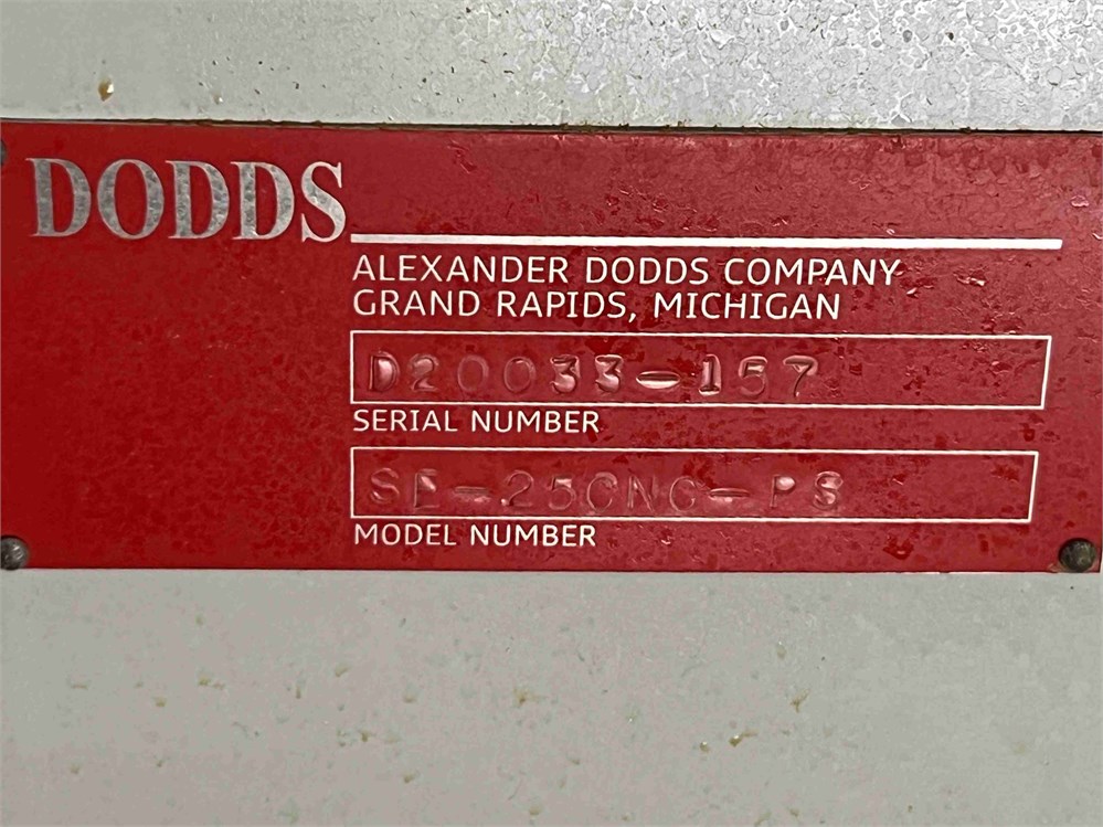 Dodds “SE-25CNC-PS” CNC Dovetail Machine - Image 9