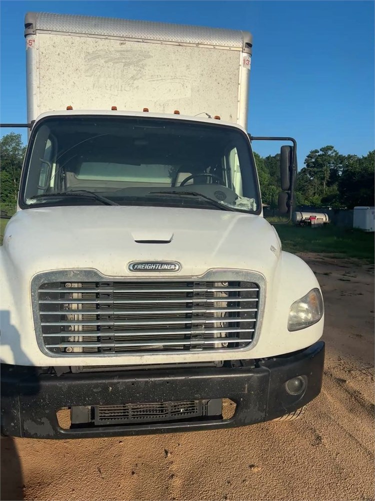 Freightliner “M2” Box Truck - Image 40