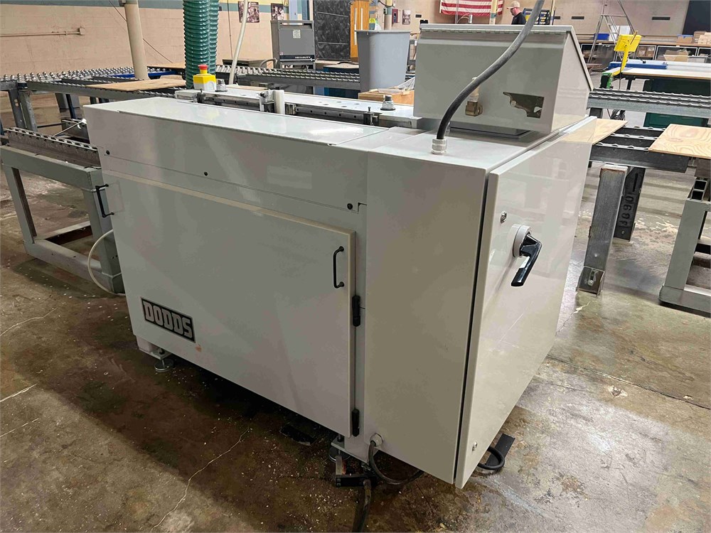Dodds “SE-25CNC-PS” CNC Dovetail Machine - Image 4
