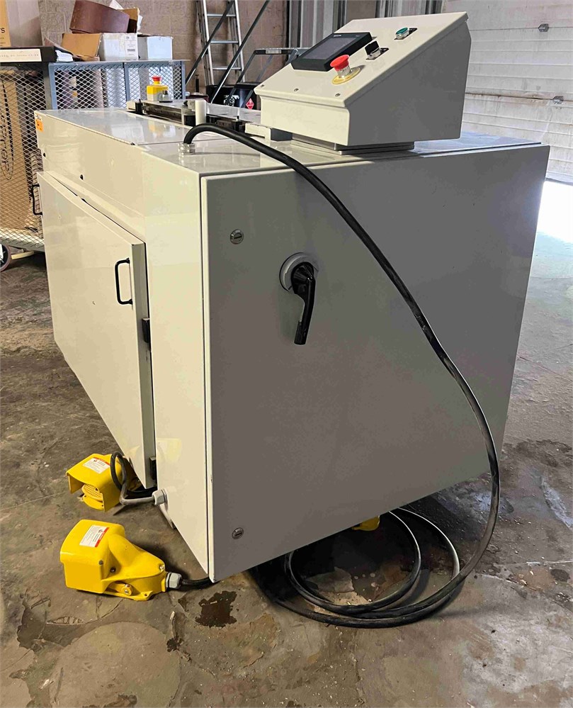 Dodds “SE-25CNC-PS” CNC Dovetail Machine - Image 2