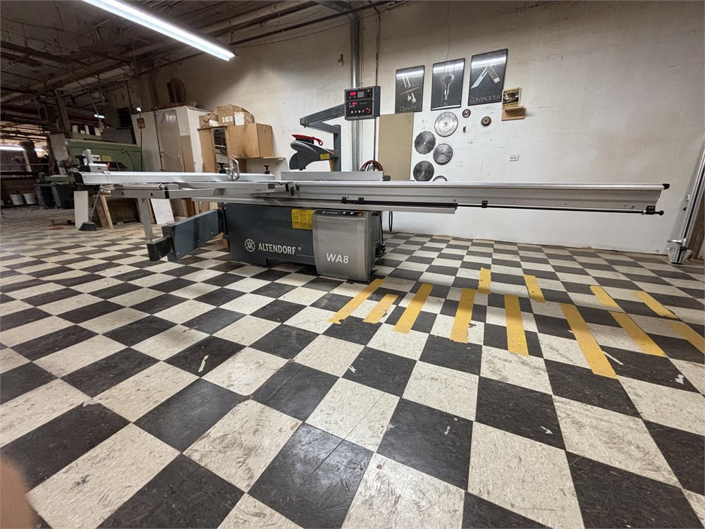 Altendorf “WA8” Sliding Table Saw - Image 4