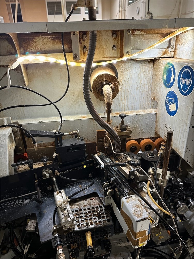 Brandt “KDF 440 AT” Edgebander - Image 4