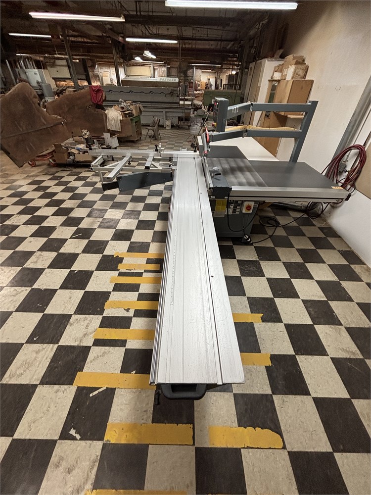 Altendorf “WA8” Sliding Table Saw - Image 5