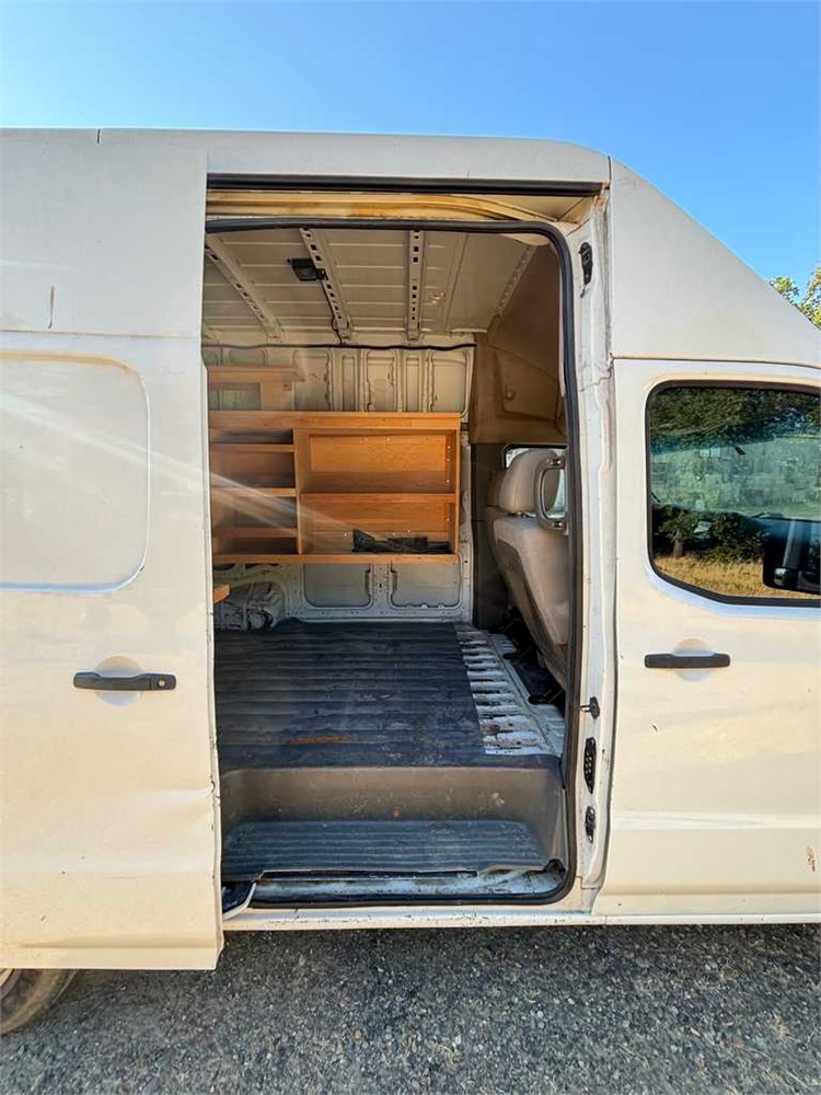 Nissan “NV 2500 HD SV” Cargo Van - Image 28