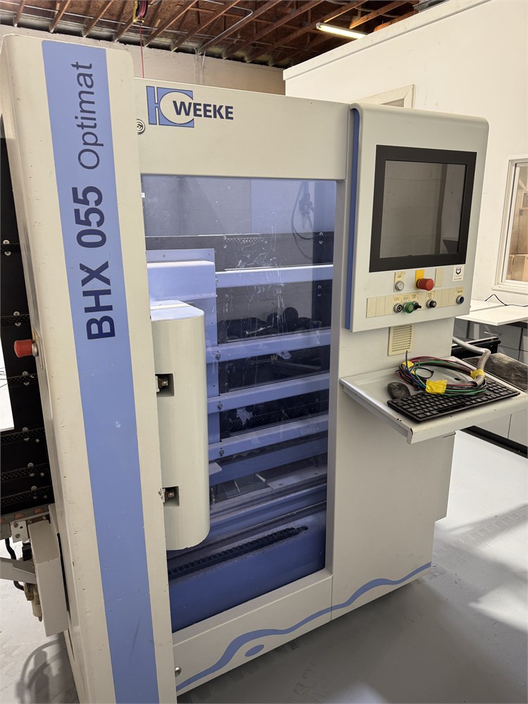 Weeke BHX 055 Vertical Machining Center