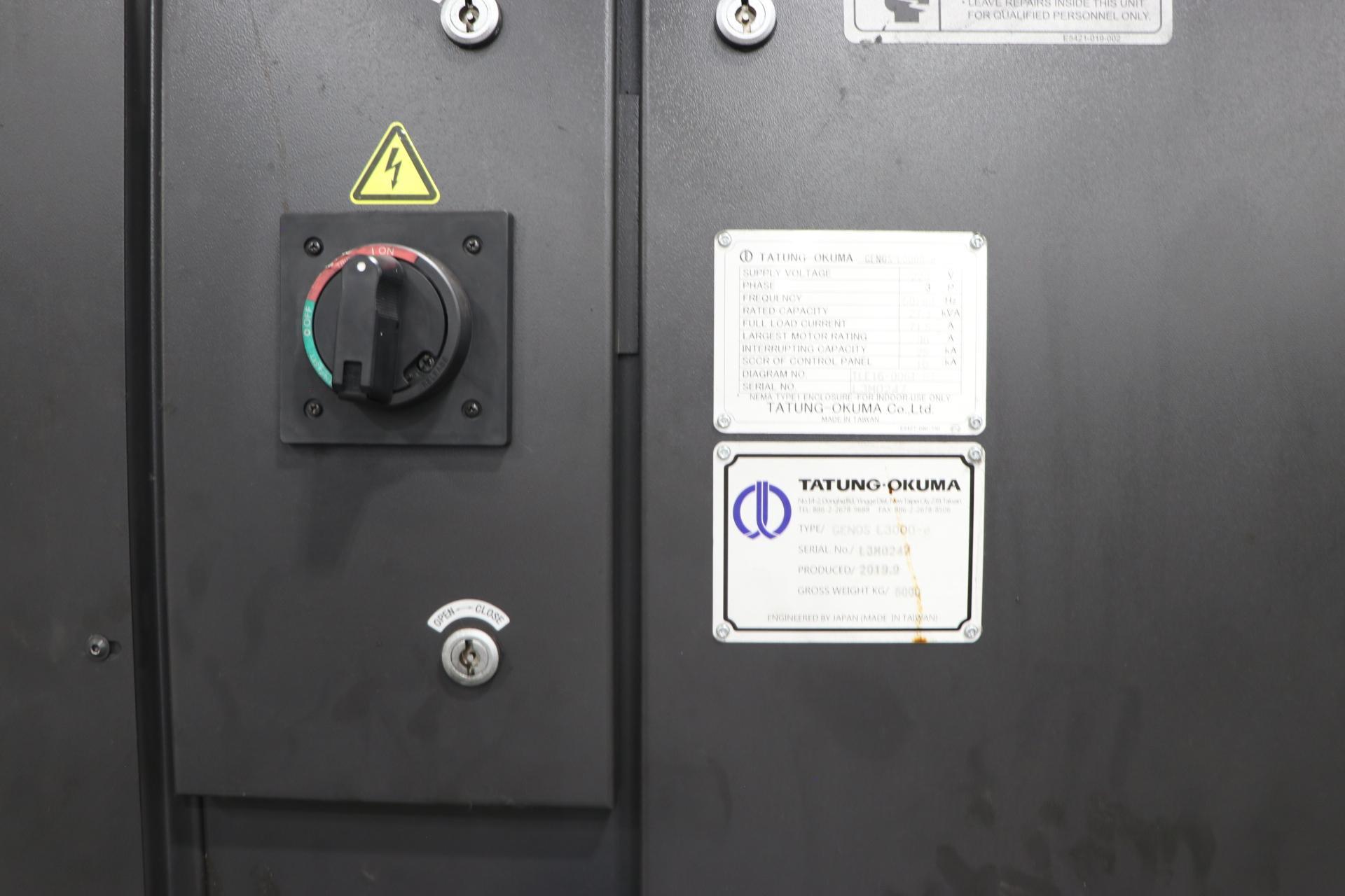 2019 OKUMA GENOS L3000-E CNC TURNING CENTER, PATRIOT 551 BAR FEEDER - Image 15