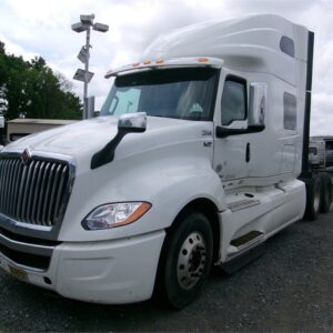 International "LT625" Sleeper Cab (2022)