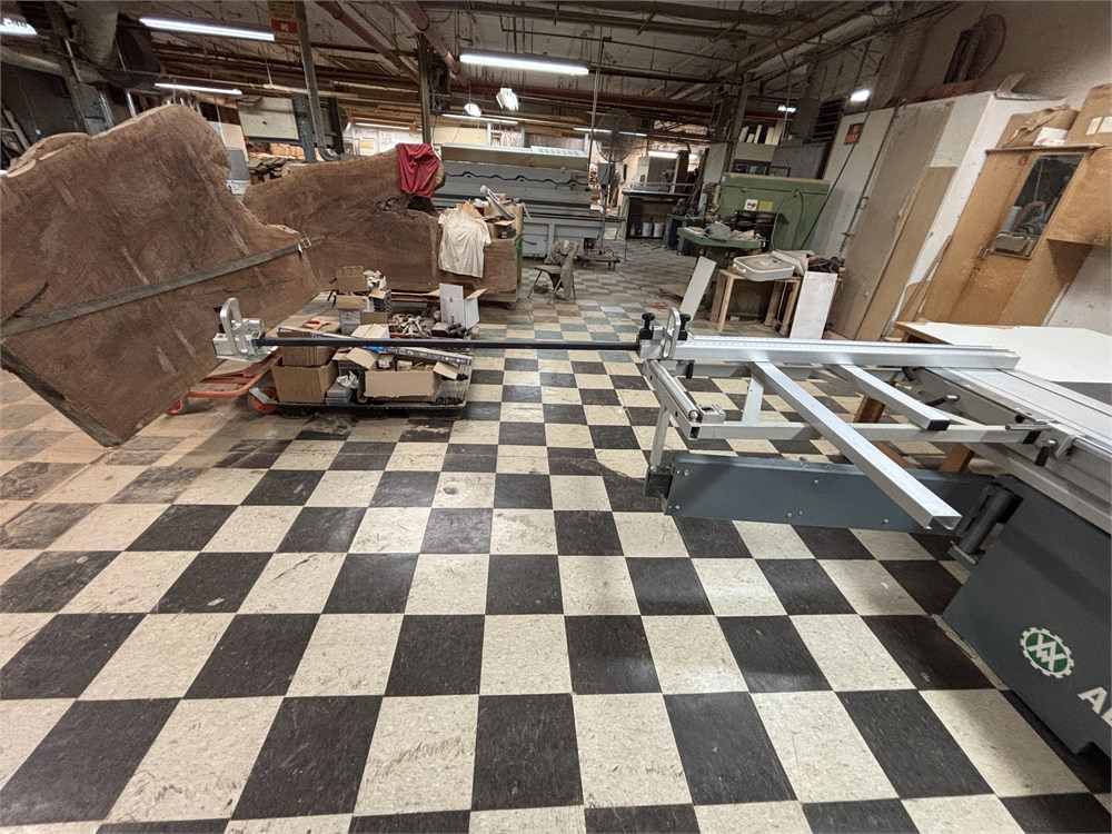 Altendorf “WA8” Sliding Table Saw - Image 14