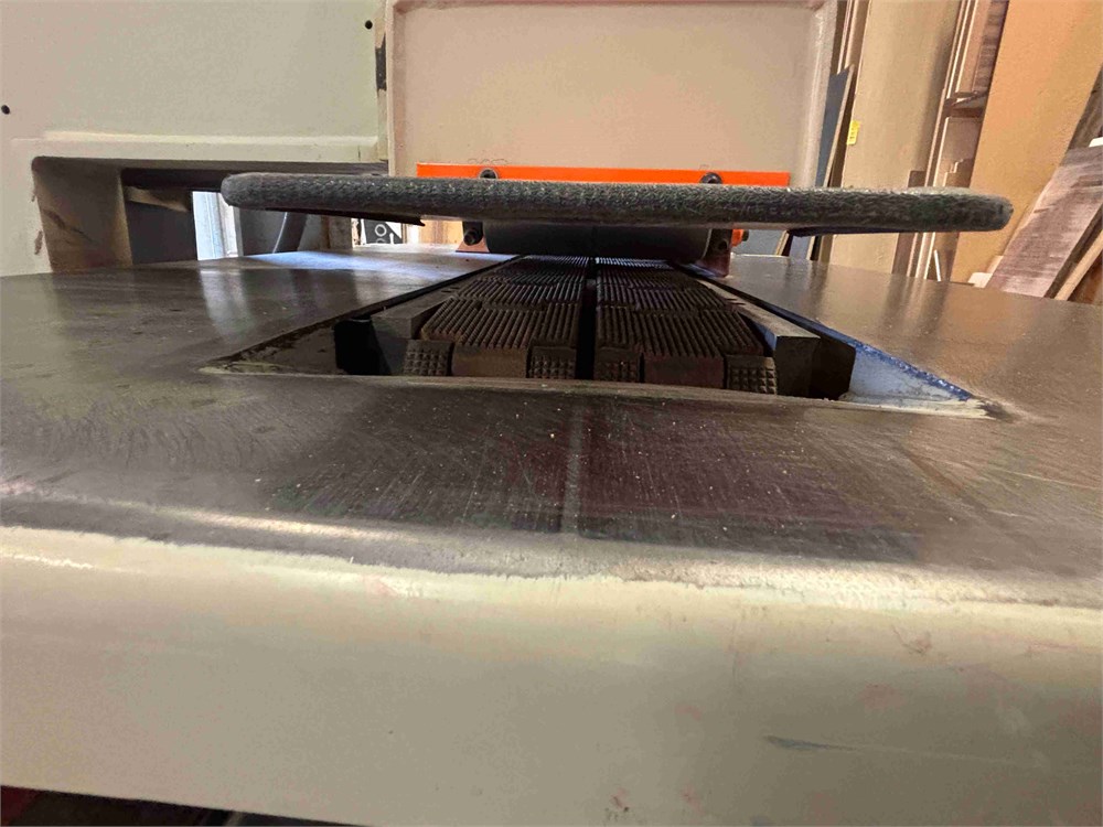 Diehl “ESL 25” Straightline Rip Saw - Image 12