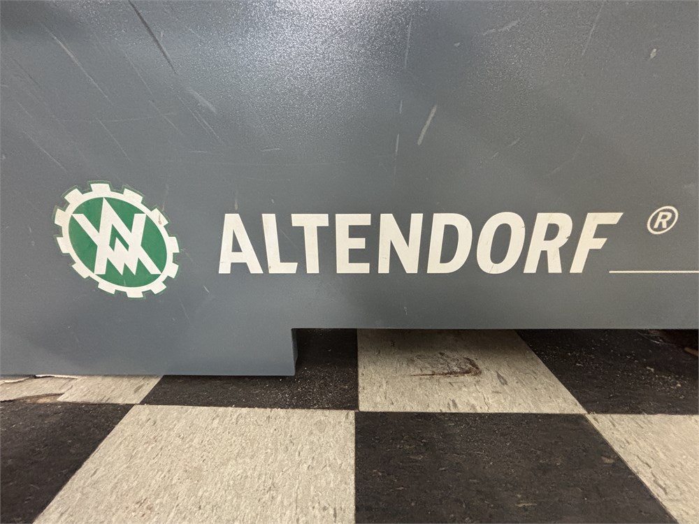 Altendorf “WA8” Sliding Table Saw - Image 20